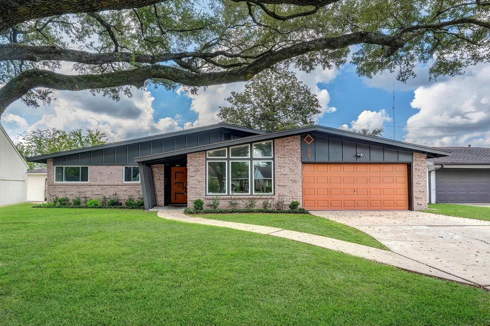Unit for sale at 10051 Larston Street, Houston, TX 77055