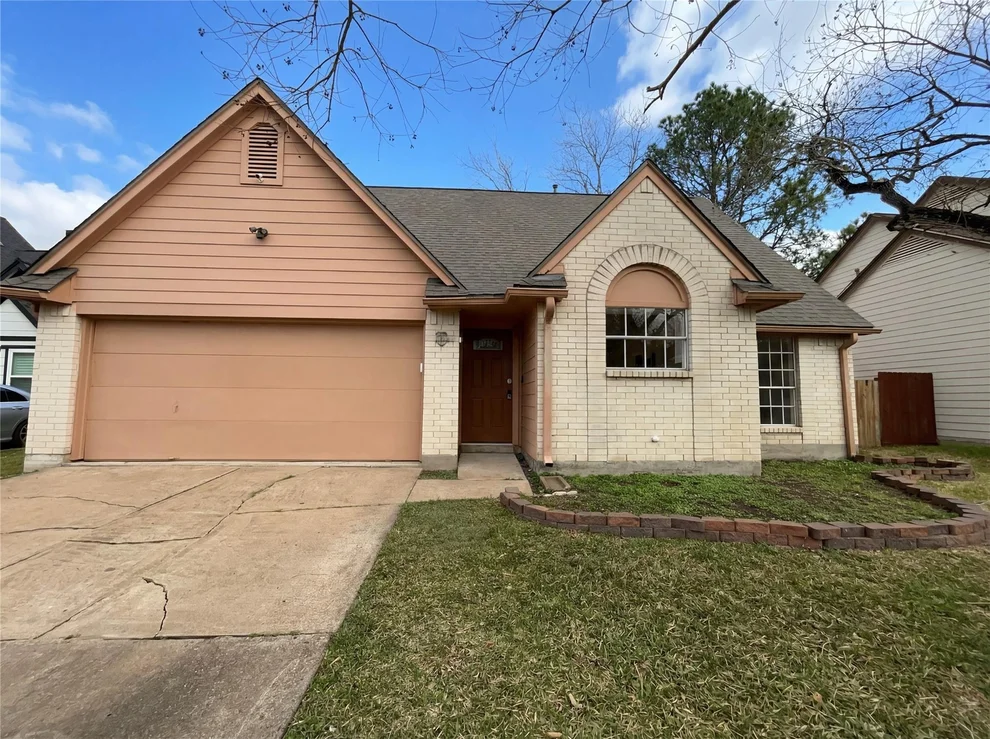 Unit for sale at 1606 Blue Heather Lane, Fresno, TX 77545