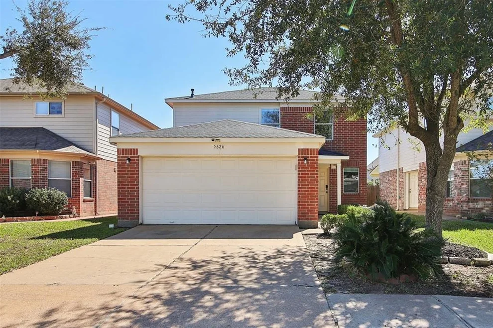 Unit for sale at 5626 Basswood Dale Drive, Houston, TX 77084