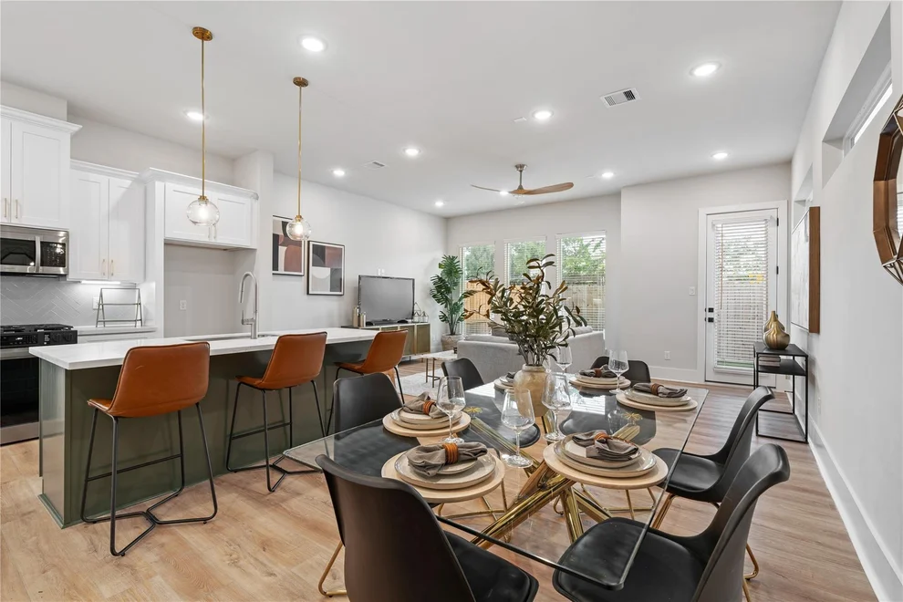 Unit for sale at 8412 Pech Landing Drive, Houston, TX 77055