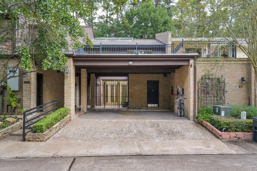 Unit for sale at 201 Vanderpool Lane, Houston, TX 77024
