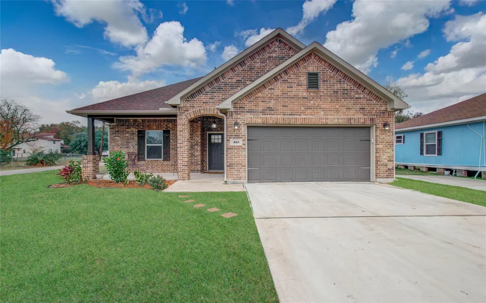 Unit for sale at 401 S Blackwell Street, La Porte, TX 77571