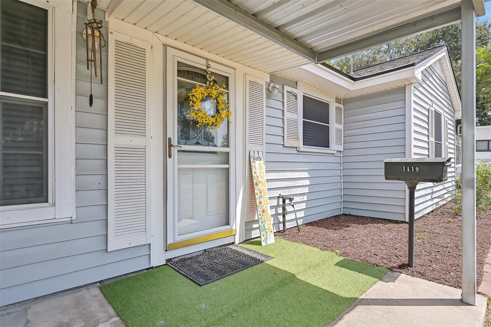 Unit for sale at 1419 Harris Avenue, Pasadena, TX 77506