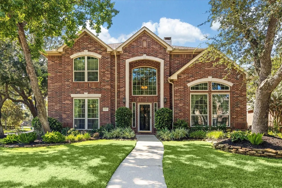 Unit for sale at 7703 Cadenza Court, Houston, TX 77040