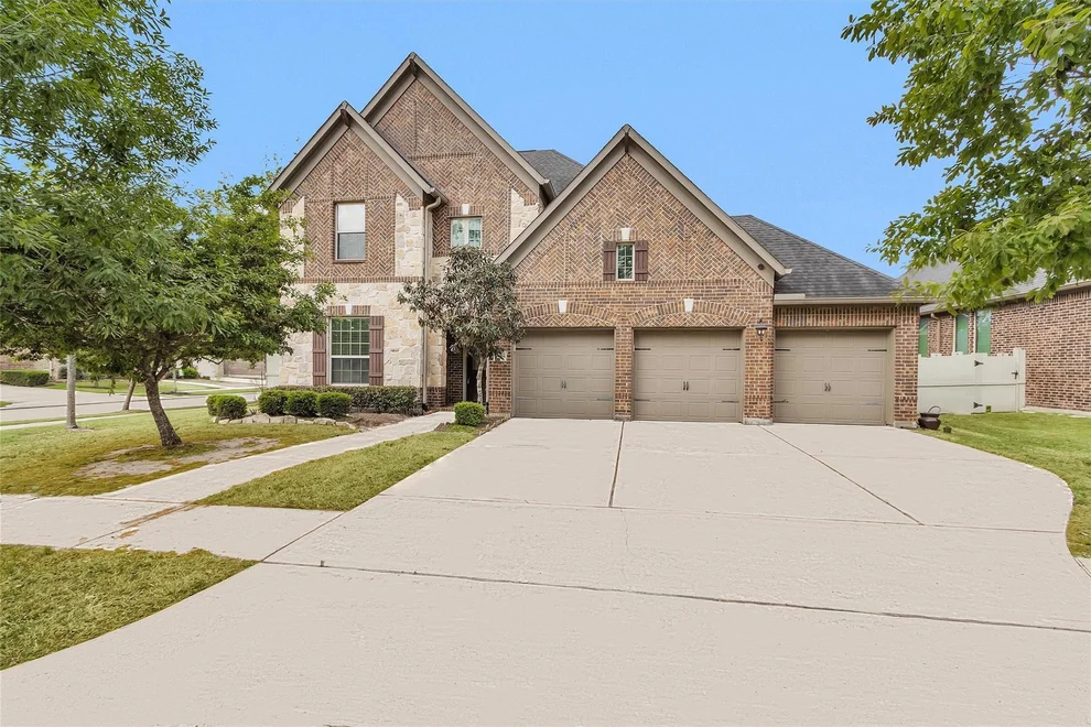 Unit for sale at 17203 Prairie Falcon Lane, Conroe, TX 77385