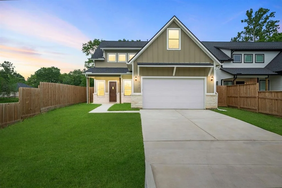 Unit for sale at 517 Moore Street, Tomball, TX 77375