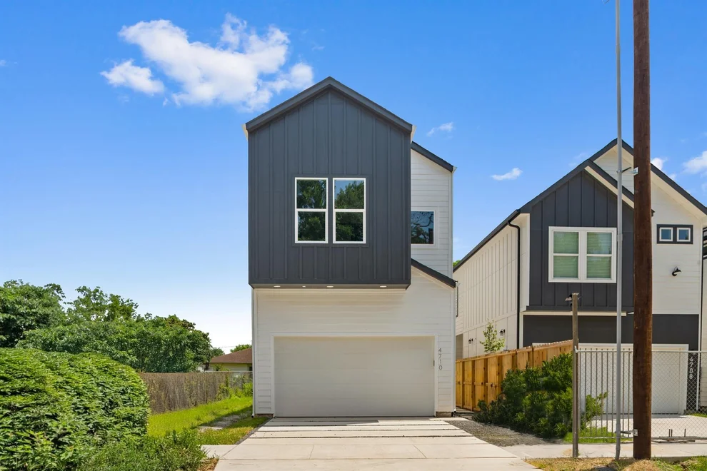 Unit for sale at 4710 Gunter Street, Houston, TX 77020