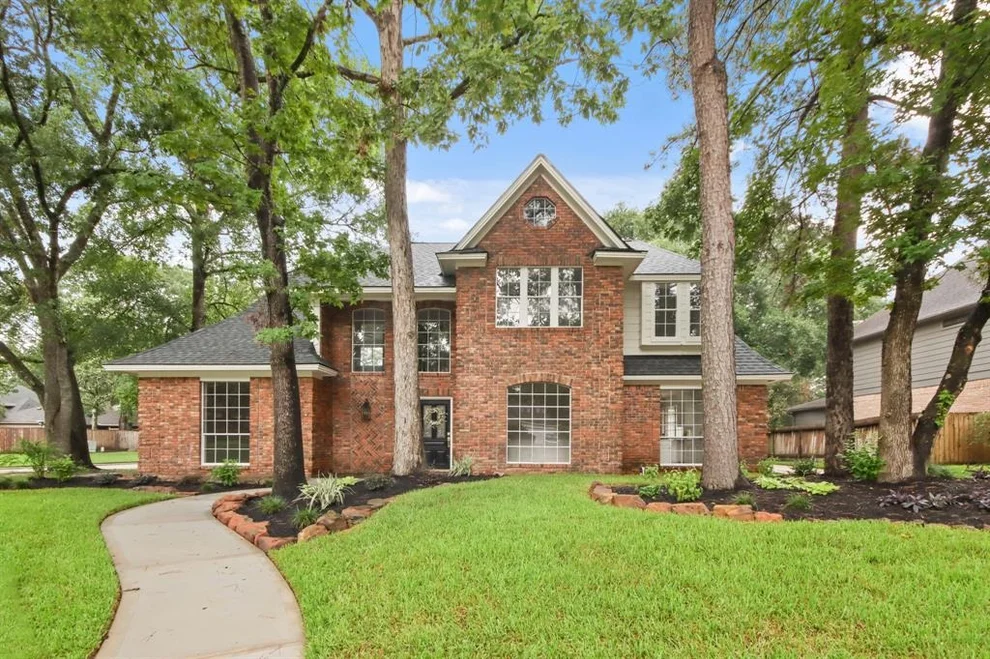 Unit for sale at 2818 Woodland Ridge Drive, Houston, TX 77345