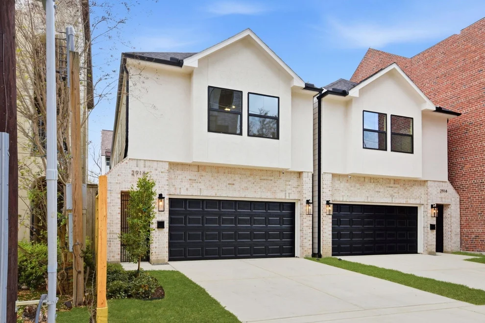 Unit for sale at 2914 Virginia Street, Houston, TX 77098