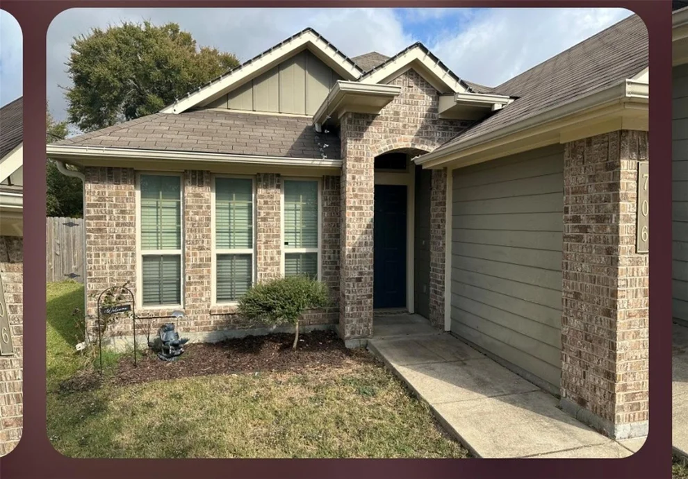 Unit for sale at 706 Heritage Drive, Navasota, TX 77868