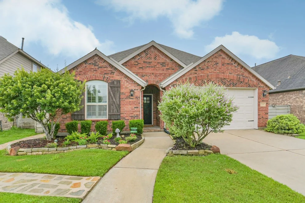Unit for sale at 2309 Redwood Ridge Trail, Manvel, TX 77578