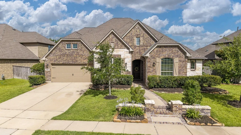 Unit for sale at 18826 Luby Creek Drive, Cypress, TX 77433