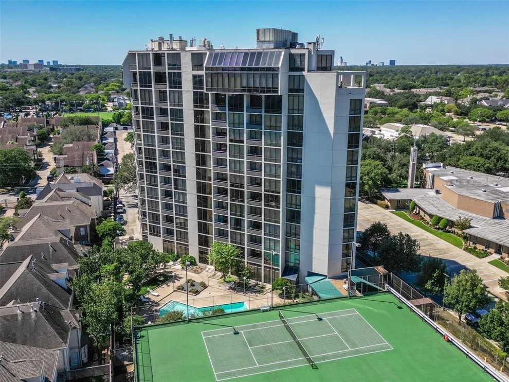 Unit for sale at 1111 Bering Drive, Houston, TX 77057