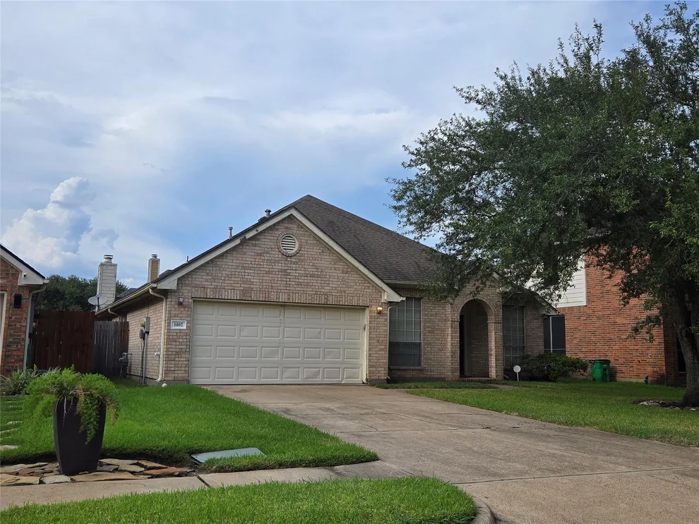 Unit for sale at 1402 Noble Glen Drive, Fresno, TX 77545