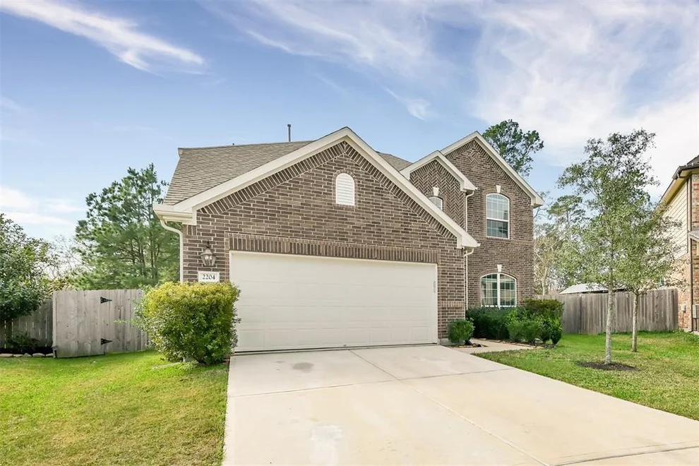 Unit for sale at 2204 Ivy Wall Drive, Conroe, TX 77301