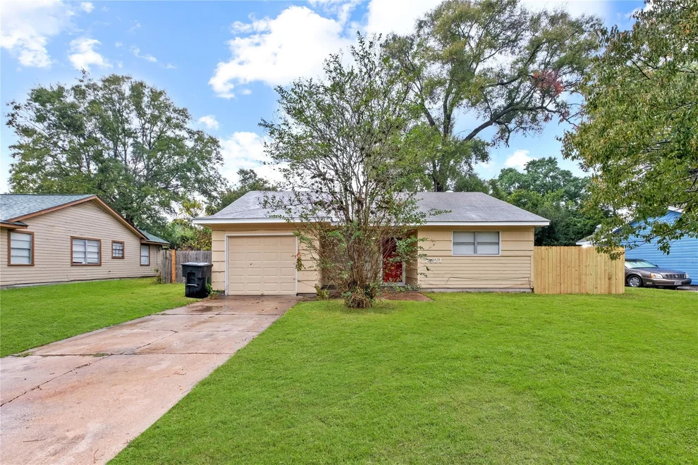Unit for sale at 7421 Claiborne Street, Houston, TX 77016