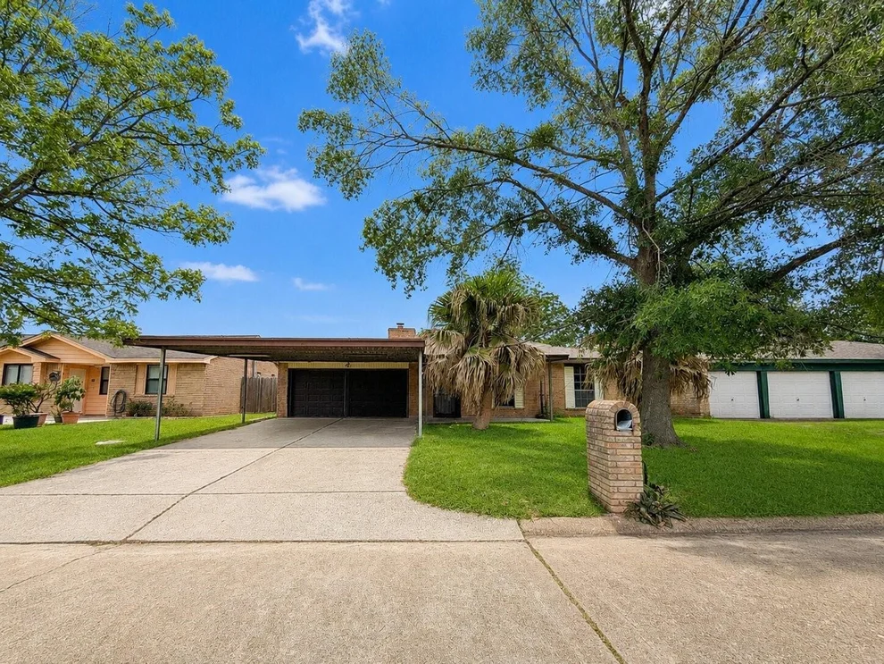 Unit for sale at 726 Stonyridge Street, Channelview, TX 77530