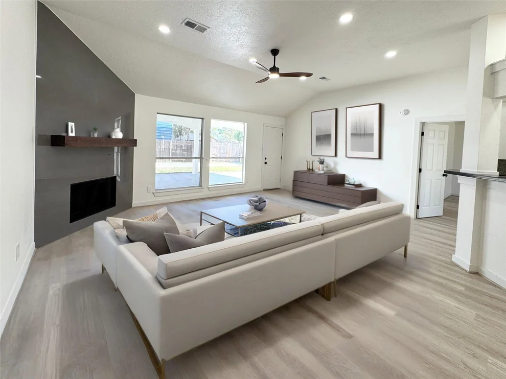 Unit for sale at 3039 Sandpiper Street, Humble, TX 77396