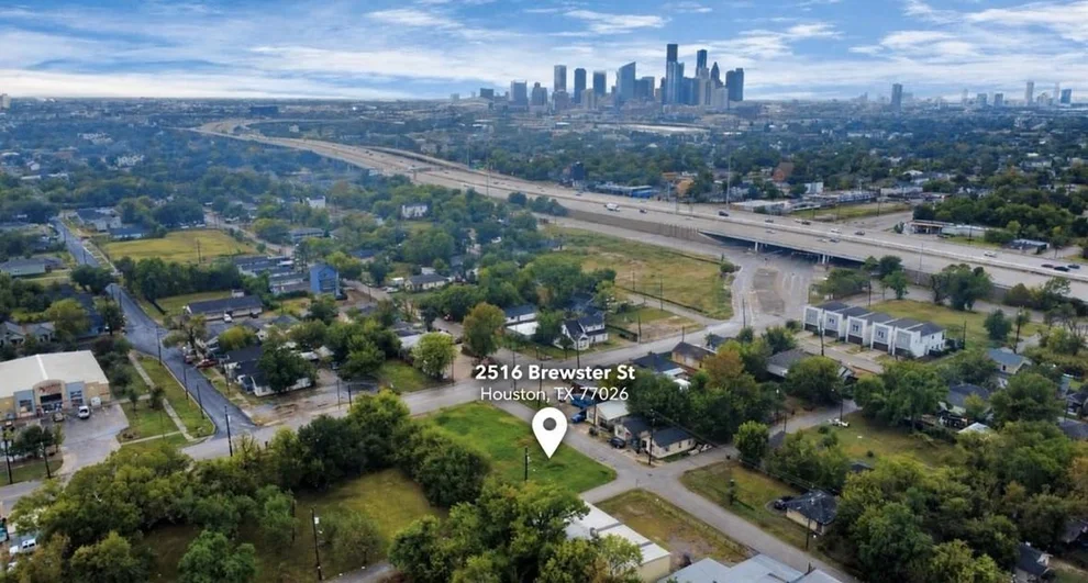 Unit for sale at 2516 Brewster Street, Houston, TX 77026