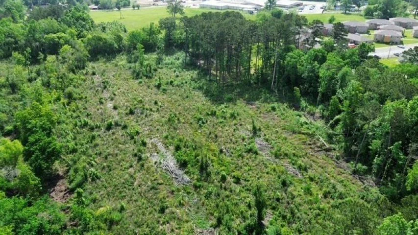Unit for sale at 97825 Tr Rt 117 Hursey St, Kirbyville, TX 75951