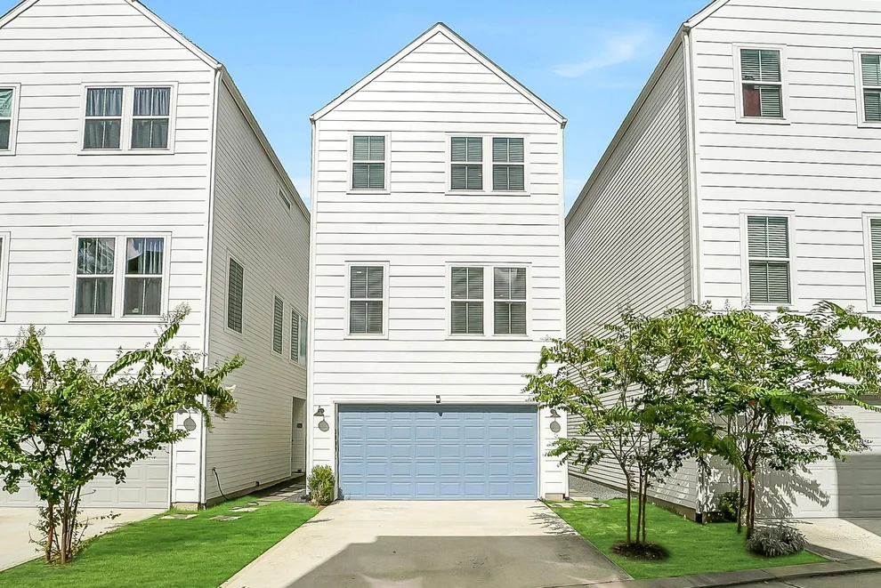 2009 Bauer Drive