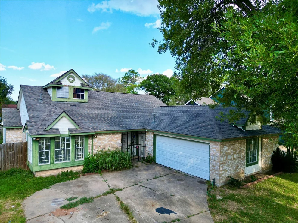 Unit for sale at 12314 Ashling Drive, Houston, TX 77477