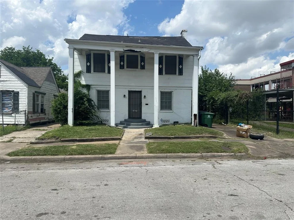 Unit for sale at 2821 Winbern Street, Houston, TX 77004