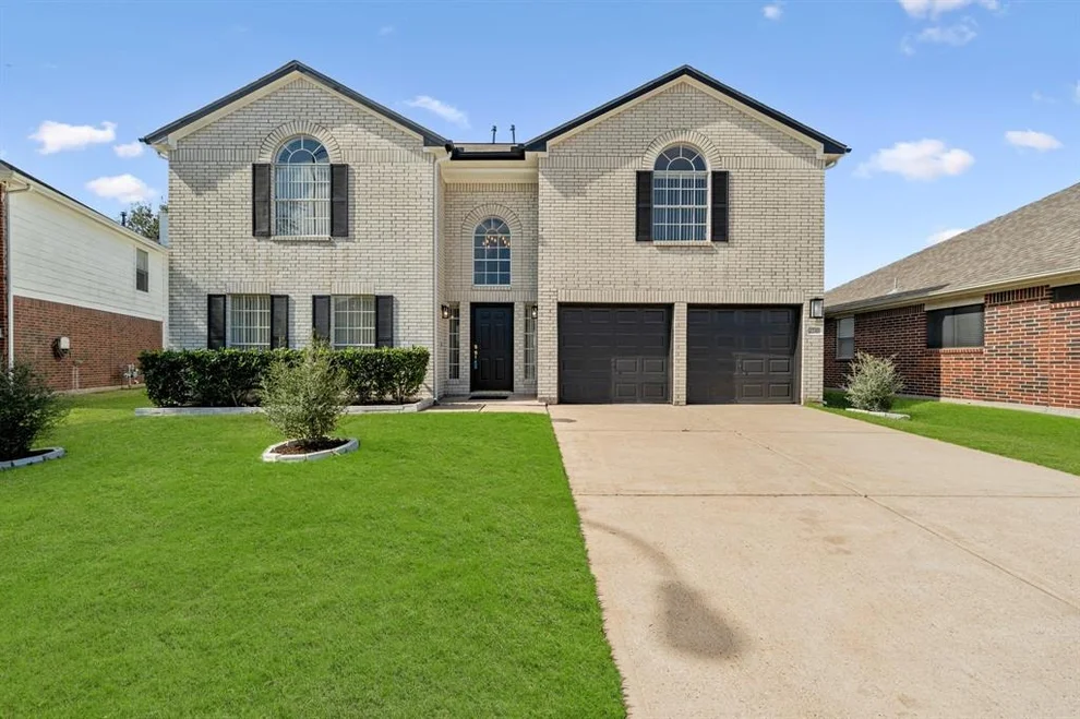 Unit for sale at 17110 Scramble Court, Sugar Land, TX 77498