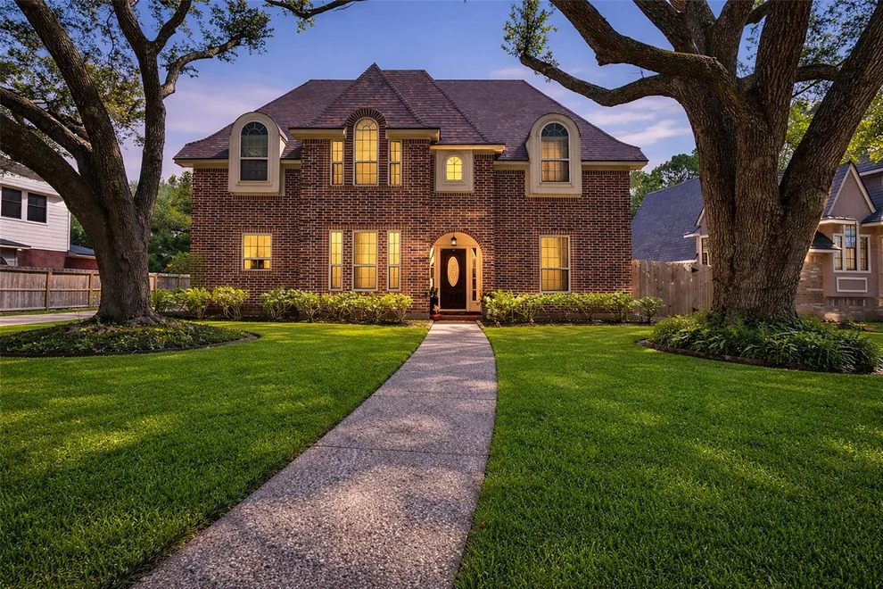 Unit for sale at 5010 Tarnbrook Drive, Houston, TX 77084