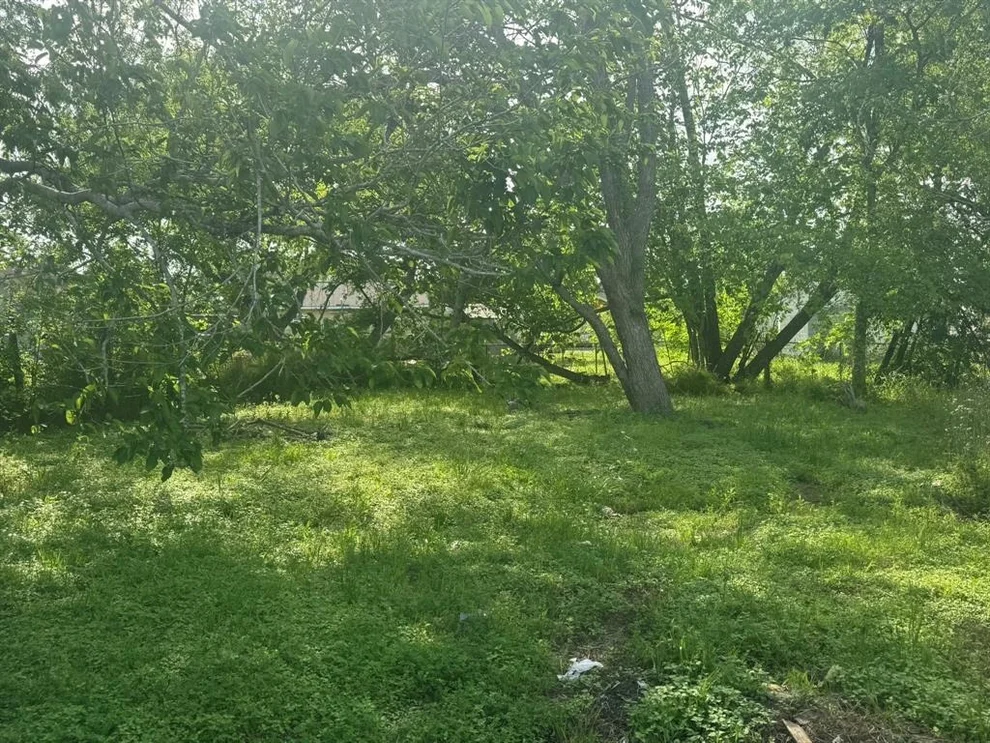 Unit for sale at 414 Correll Avenue, Wharton, TX 77488