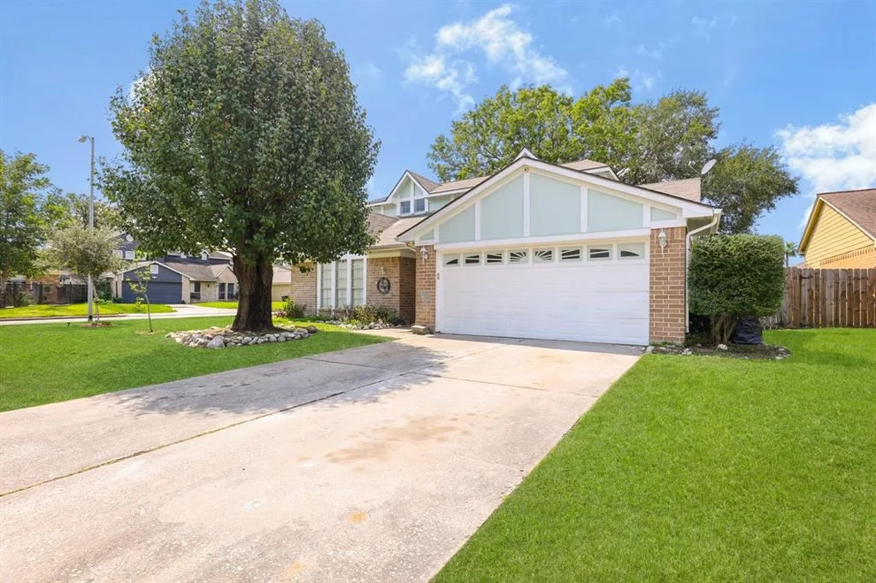 Unit for sale at 12103 Kleindale Court, Houston, TX 77066