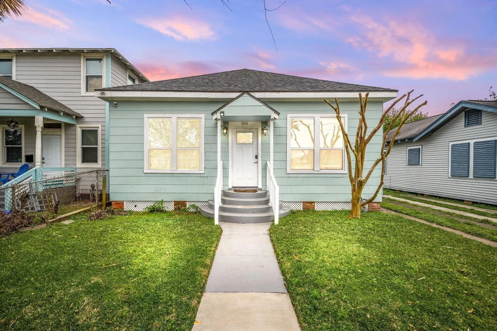 Unit for sale at 3529 Avenue S, Galveston, TX 77550
