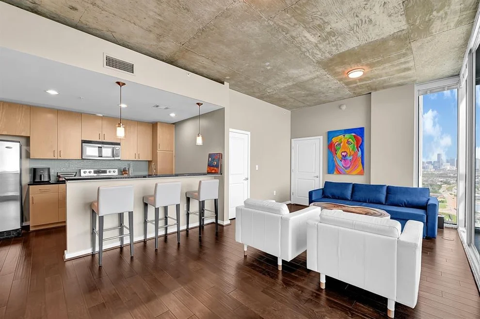 Unit for sale at 5925 Almeda Road, Houston, TX 77004