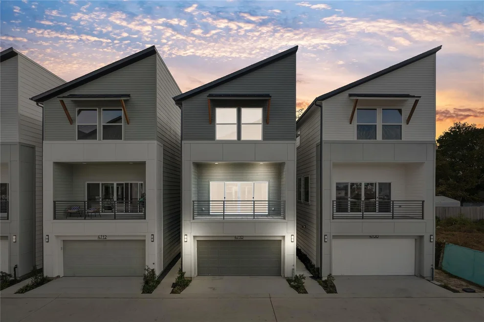 Unit for sale at 4712 Moving Meadows Drive, Houston, TX 77018