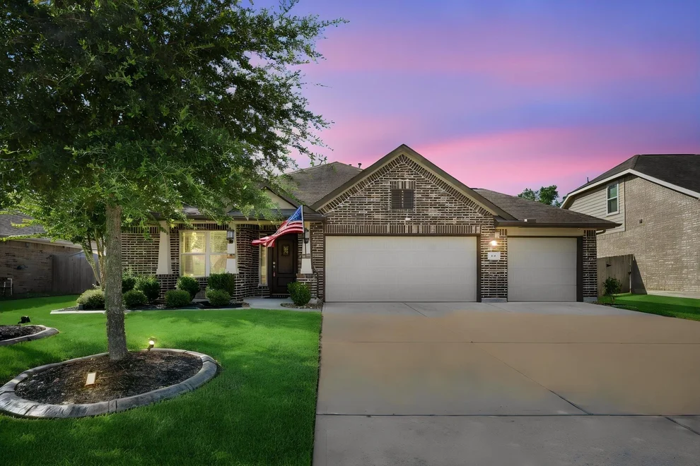 Unit for sale at 719 S Galley Drive, Crosby, TX 77532