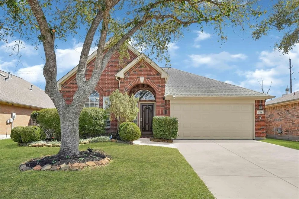 Unit for sale at 4414 Plum Forest Road, Houston, TX 77084