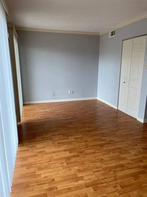 Unit for sale at 2820 S Bartell Drive, Houston, TX 77054