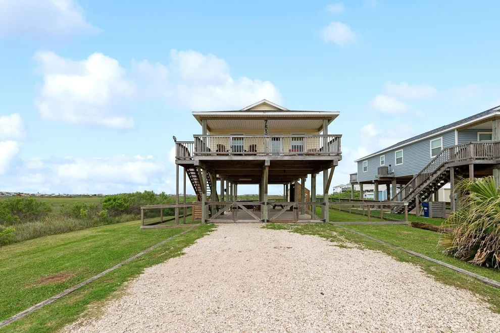 Unit for sale at 753 Bluewater Highway, Surfside Beach, TX 77541