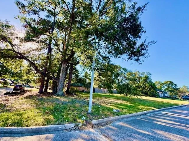 Unit for sale at 10027 Valley Wind Drive, Houston, TX 77078