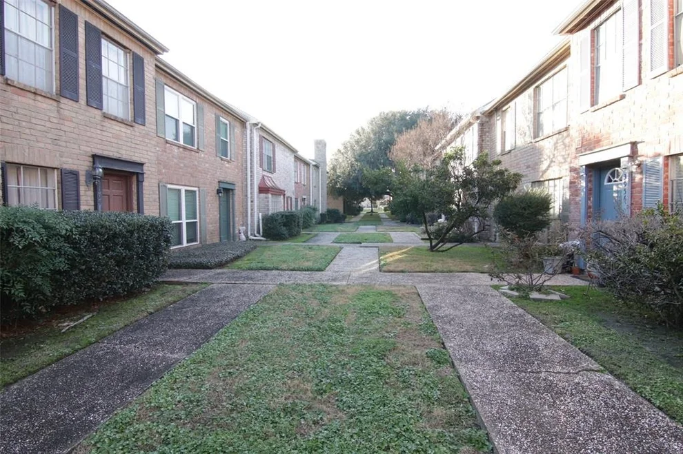 Unit for sale at 4002 Belle Park Drive, Houston, TX 77072