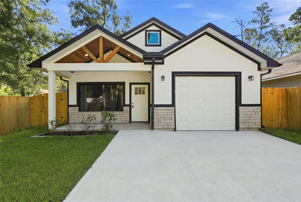 Unit for sale at 18434 Fannin Road, Willis, TX 77378