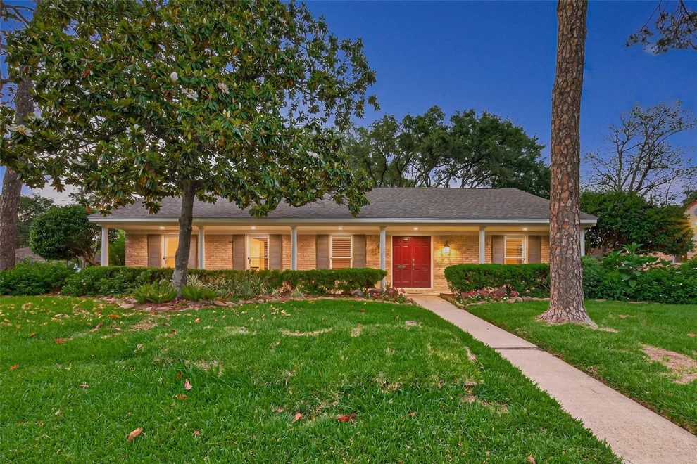 Unit for sale at 5638 Sanford Road, Houston, TX 77096