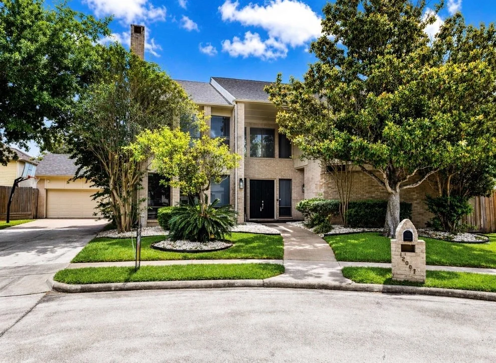 Unit for sale at 12007 Lakeway Court, Houston, TX 77071