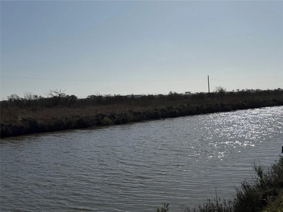 Unit for sale at Lot 721 Mariner, Sargent, TX 77414