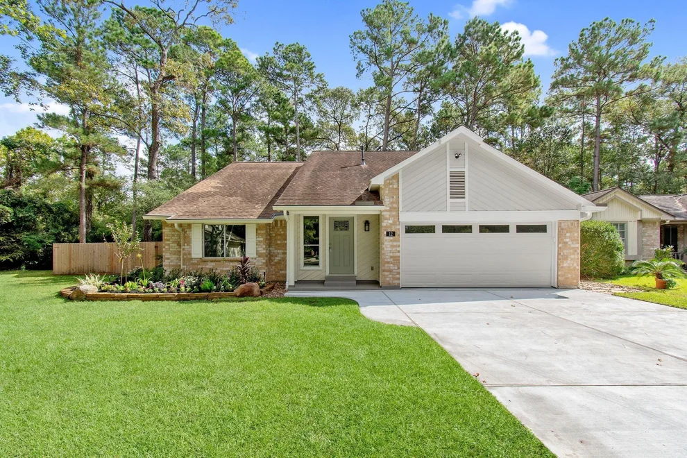 Unit for sale at 12 Edgewood Forest Court, The Woodlands, TX 77381