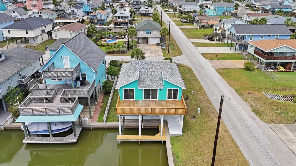 Unit for sale at 22101 Pecos Drive, Galveston, TX 77554