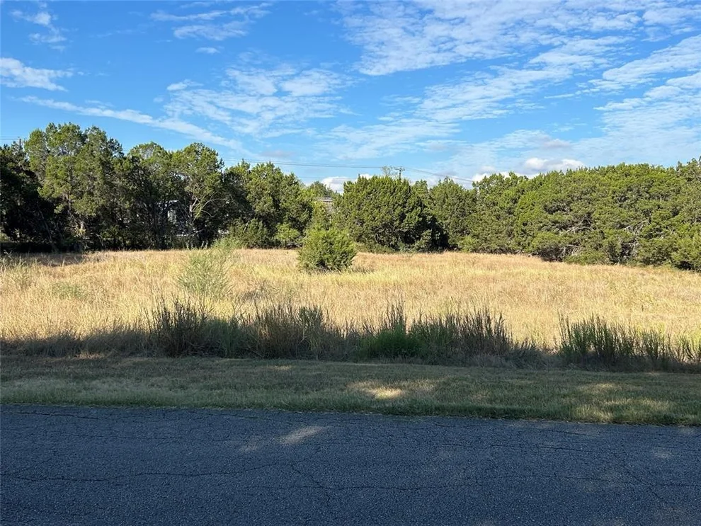 Unit for sale at 66 Horseshoe Trail, New Braunfels, TX 78132
