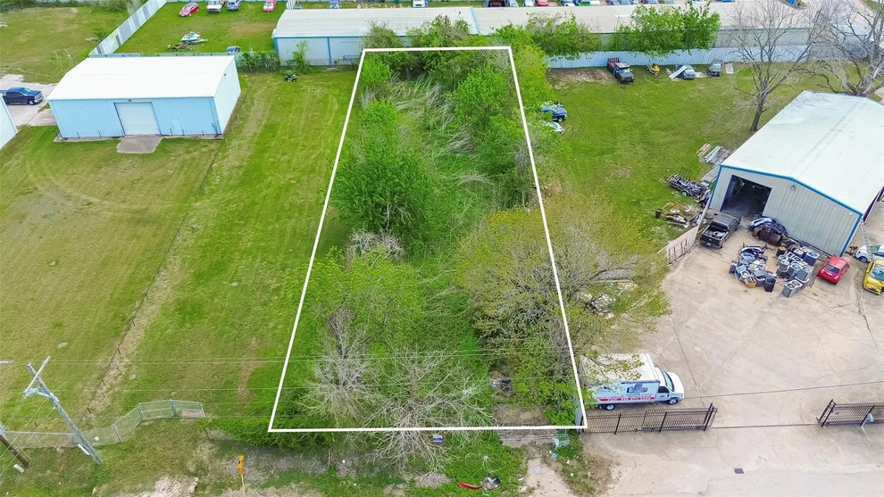 Unit for sale at 16525 Boss Gaston Road, Richmond, TX 77407