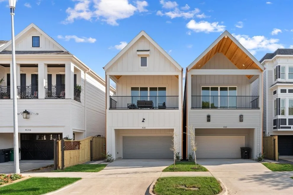 Unit for sale at 432 W 24th Street, Houston, TX 77008
