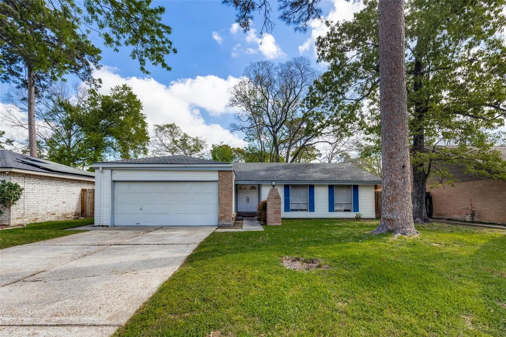 Unit for sale at 23114 Harpergate Drive, Spring, TX 77373